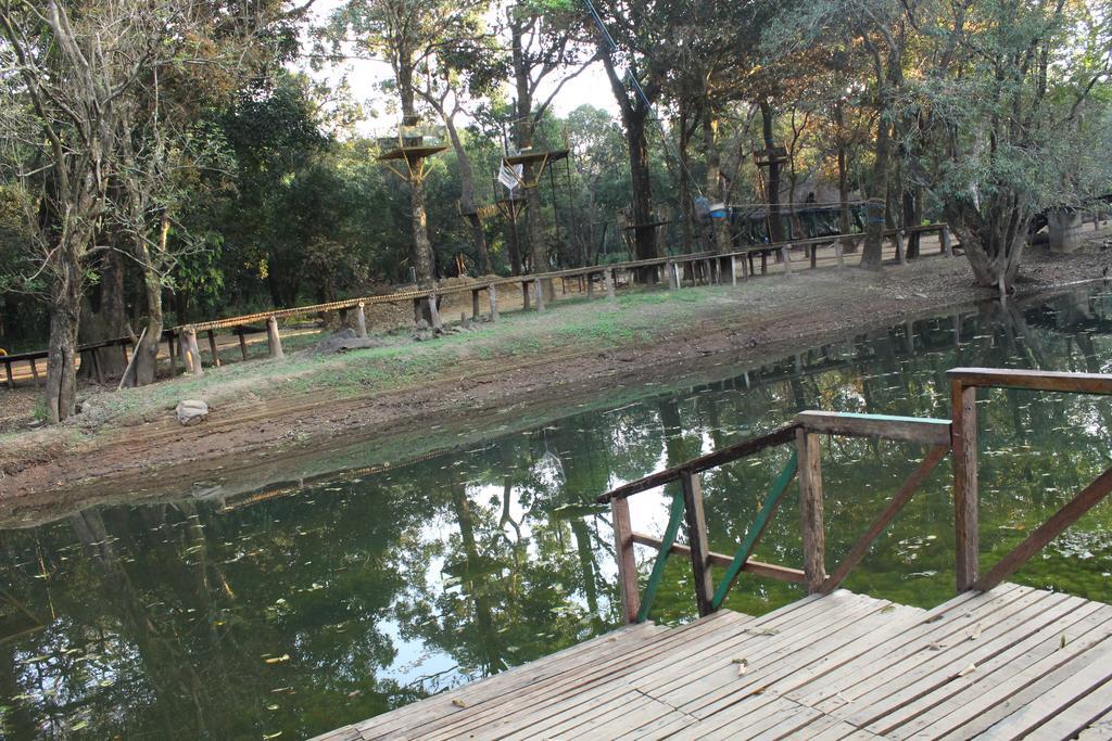 Shangri La Jungle Village Molem Exterior foto
